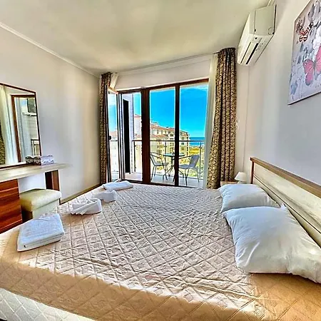 Sunshine Hotel